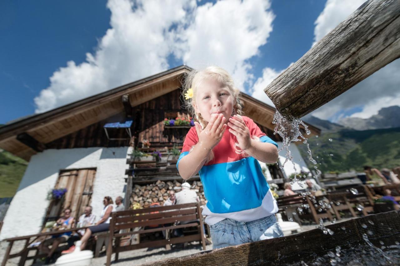 Hotel Der Almhof Maria Alm am Steinernen Meer Exterior foto